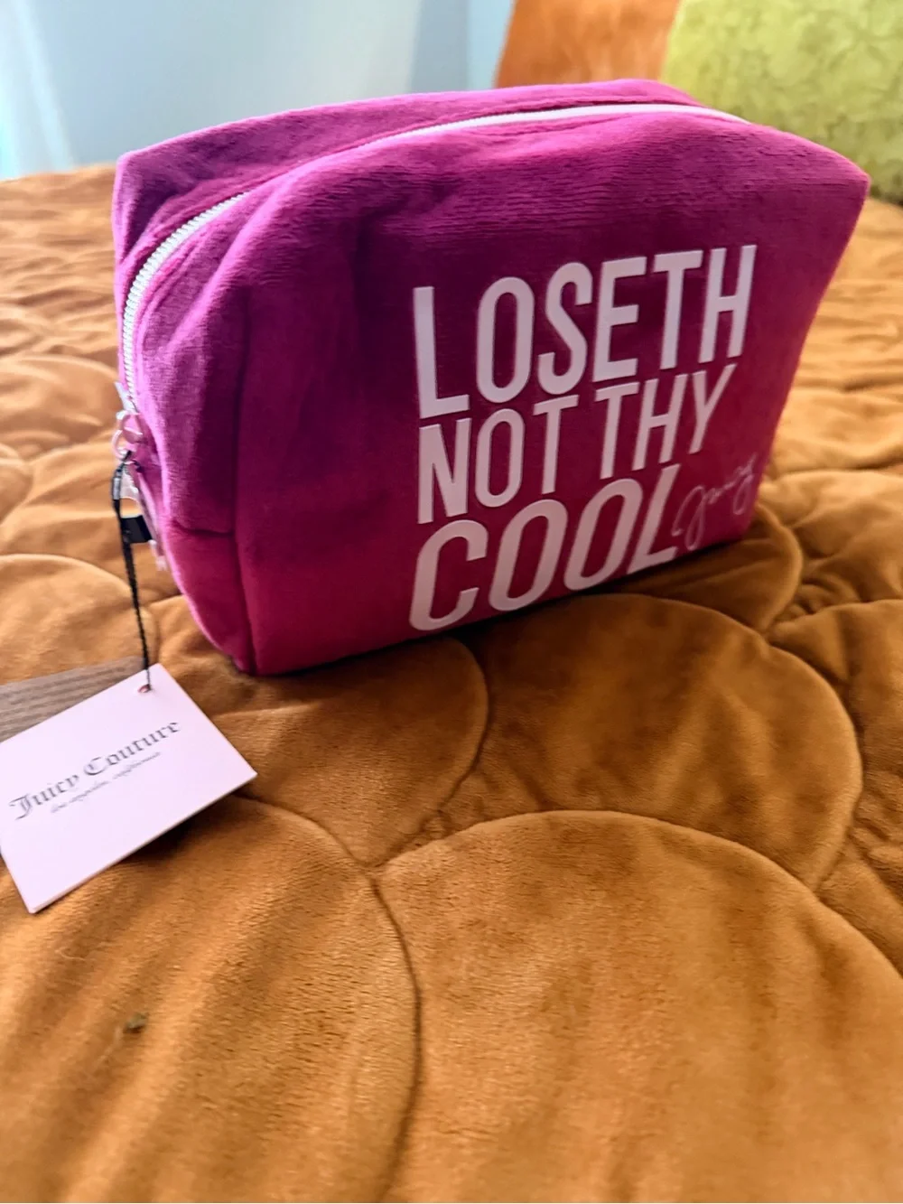 Juicy Couture “Loseth Not Thy Cool” Pink Velour Travel Cosmetic Bag Set NEW